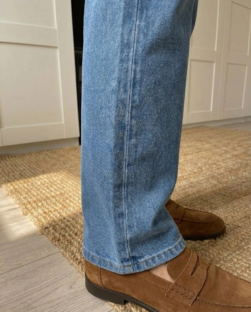 True Straight Jeans